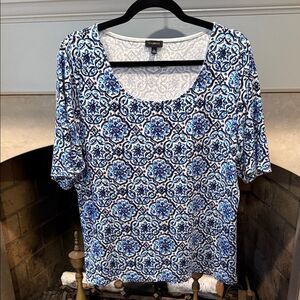 Talbots Blue and White Patterned Blouse size XL